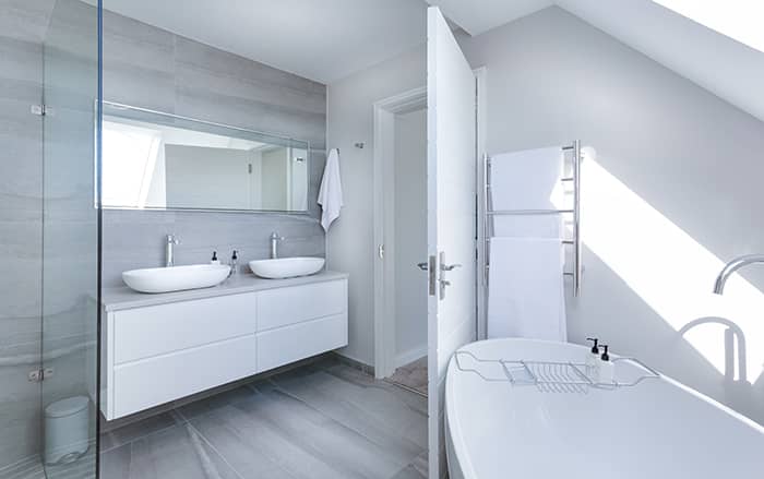 Renovating Your Restroom on a Budget: Making it Extravagant - 1 (800) 880-7954